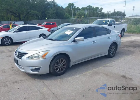 2015 Nissan Altima 2.5/S/Sv/Sl из США, поврежденный, VIN 1N4AL3AP4FC593481